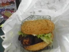 ݂݂̃bL[sG@xCGA{Xւ̓eʐ^1