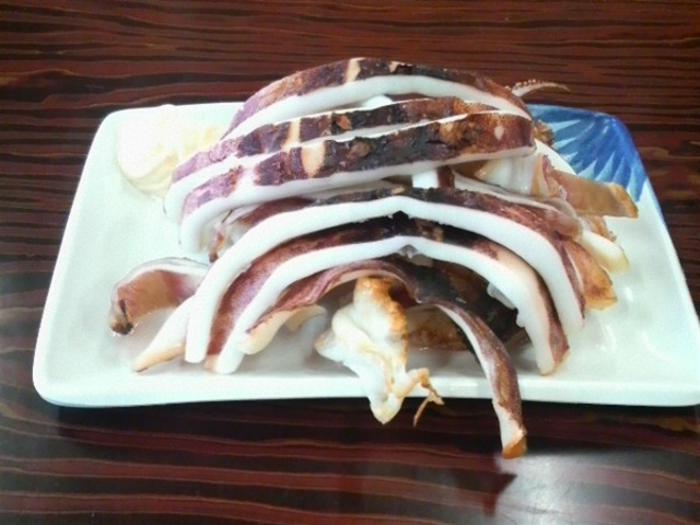 �Ă��C�J�ʂ�u�C�J�̃J�[�e���v