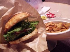 ȂׂHUNGRY@BOYւ̓eʐ^1