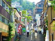 P񂳂̈ɍۉ̐ΒiX̓eʐ^1