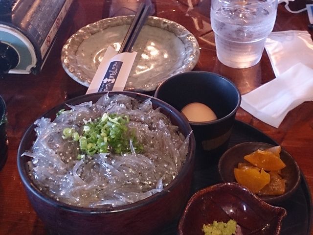 �O��̐����炷����H�ׂ܂���!
�V�N�Ŕ����������������܂���!_�ɓ������r�[���{�X���X�g����