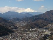 x̊aRӂꂠ̊ق̓eʐ^2