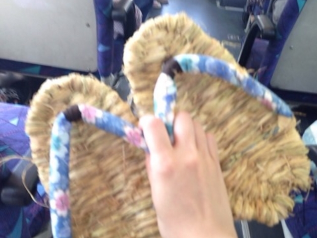 �̌������ŕ҂񂾘m����_���肨�����j������