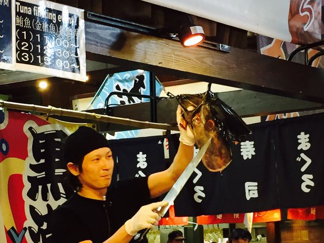 �}�O���̉�̃V���[�I_�����s��