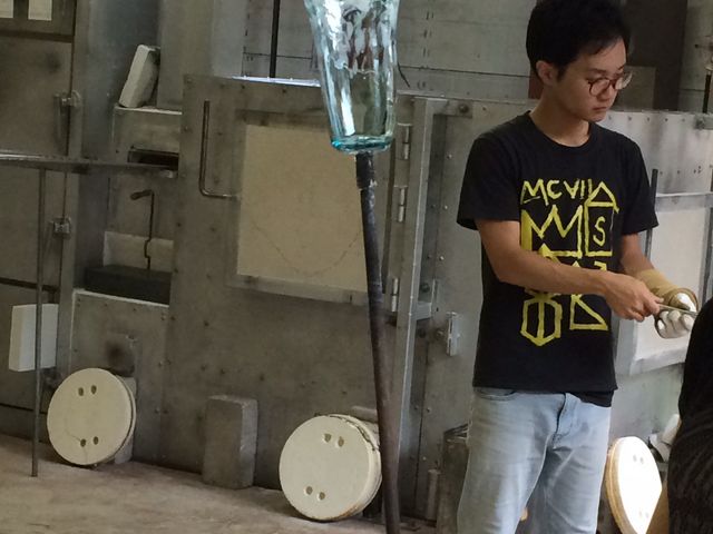 ���낢��ȃo���G�[�V�����ŐF���I�ׂĐ��E�Ɉ�̂��C�ɓ���^���u���[���o���܂�_�O���X�X�^�W�I�@�|���e