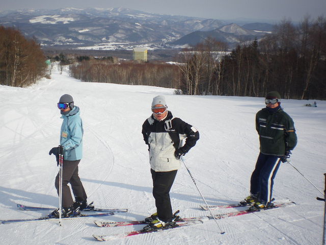 ���C���̃n���u�T�R�[�X�A�������Ƀ������C�G���[�̃^���[�������܂�_���䍂���X�L�[��