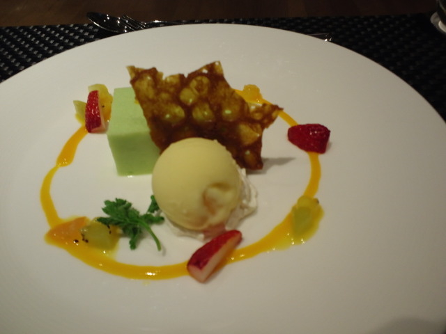 ݂CONFETTI RtFbeB̓eʐ^6