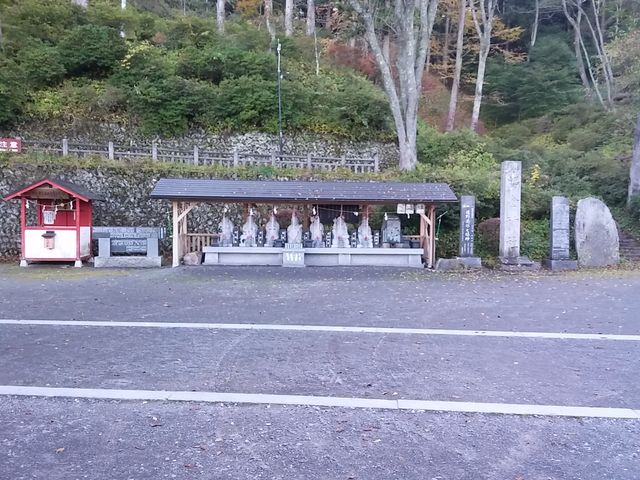 �암�_��