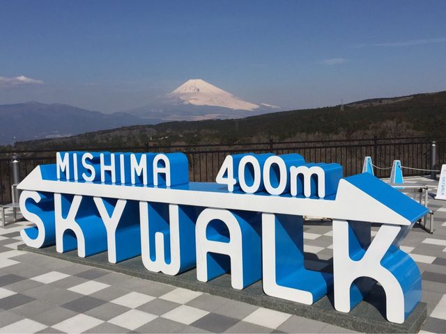 �O���X�J�C�E�H�[�N