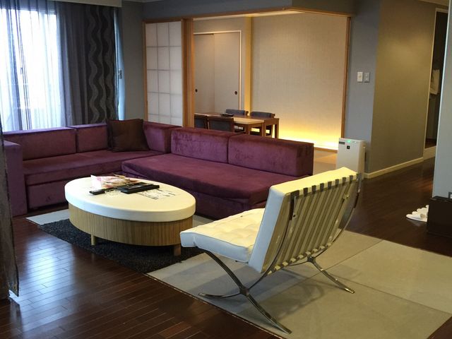 �z�e���G�s�i�[���ߐ{