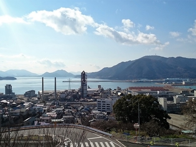 W]䂩̕i_̉w ݂͂_̗