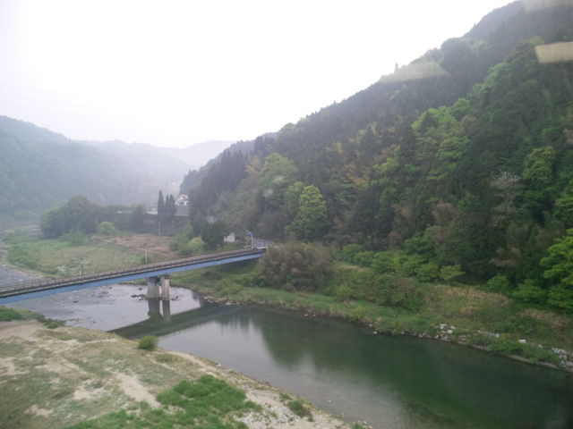 ���쉈���Ɍ���_���ˉ���