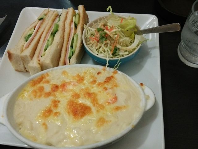 ܂Ԃ񂳂̃JtFCbs[̓eʐ^1