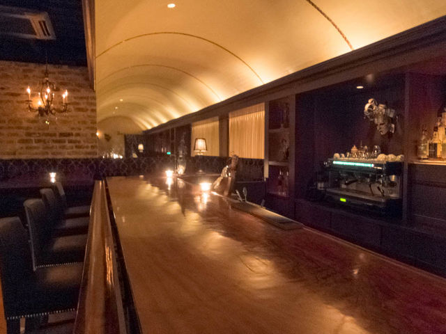 ނ͂ĂƂ̃^NT̓eʐ^1