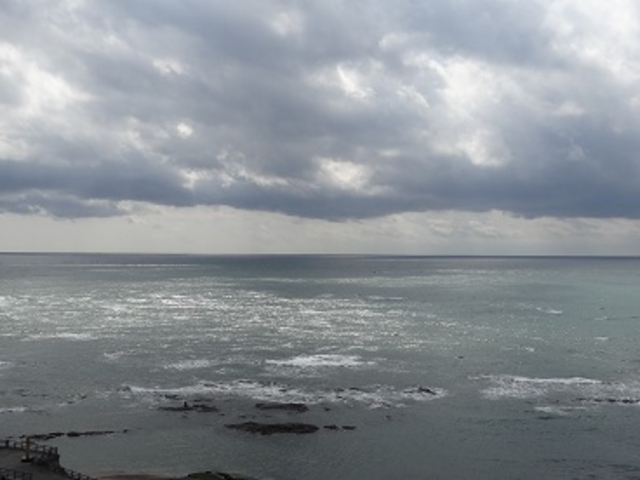 ���䉺�̓W�]������_��O�铔�䉺���