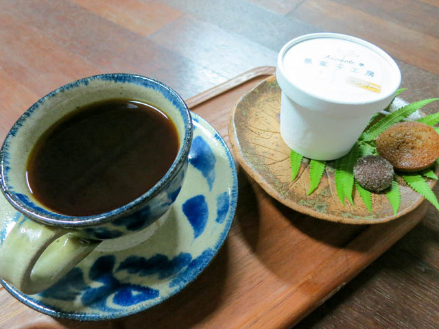 Ƃ炤Ă͂ނ̐\ َqH[̓eʐ^2