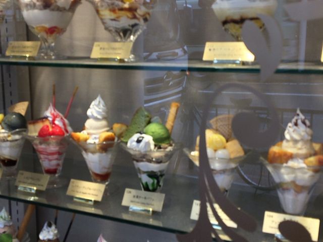 Ƃт񂳂̂ӂˉ O{X̓eʐ^1