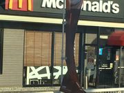 ~bVF̃}NhihԉC^[X̓eʐ^1