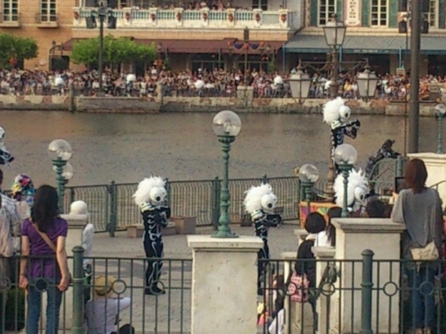 �p���[�h_�����f�B�Y�j�[�V�[(R)