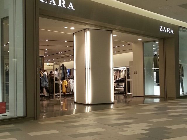 ZARA_�O��V���b�s���O�p�[�N ���ہ[�ƏÓ약��
