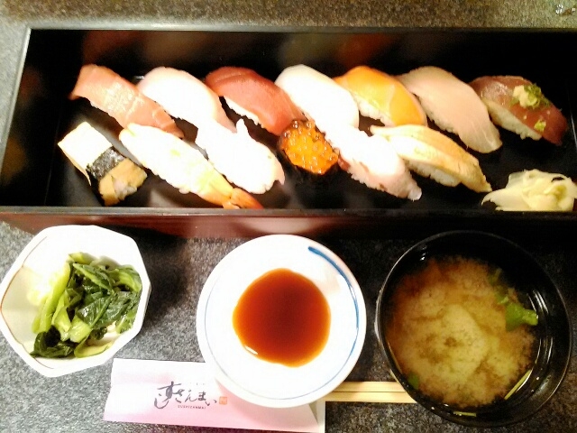 ��������܂��ʊقɂ�_�|�P�J��