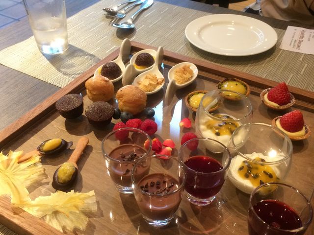 Mڂ̃XC[c__CjO CObN kze