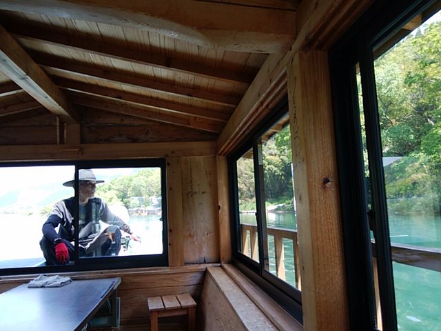 �x�e�����̑D������_�l���\��ό��V���D