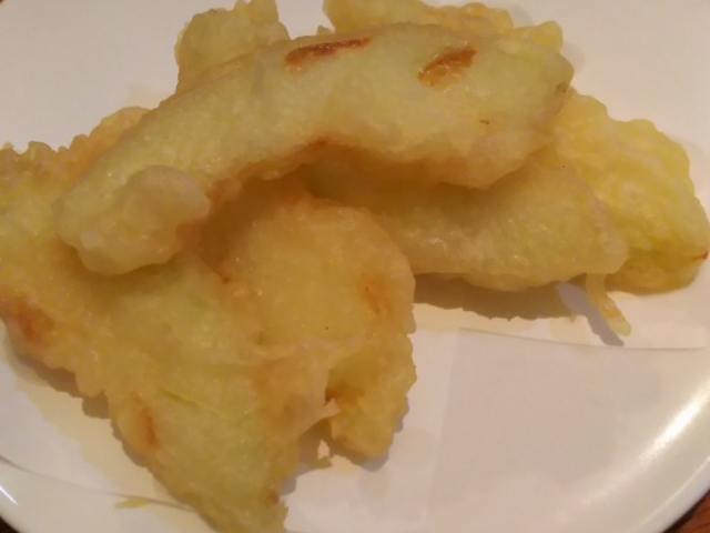 �p�p�C���̓V�Ղ�
���Ⴊ�����ƃ^�}�l�M�̊Ԃ݂����Ȋ����ł���_����C�L�b�`�� �ςς���