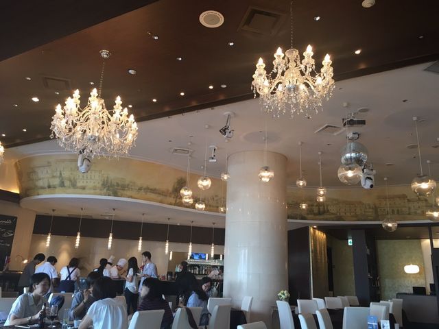 ���΂₵����̃e���X�E�I���E�U�E�x�C�̓��e�ʐ^1