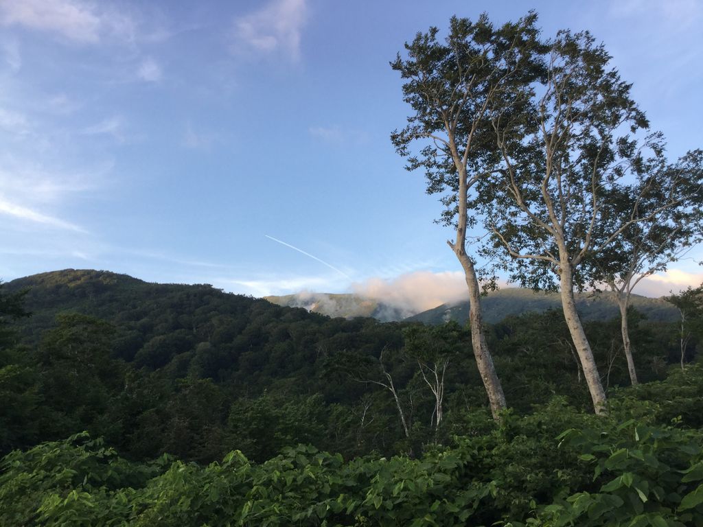 月山