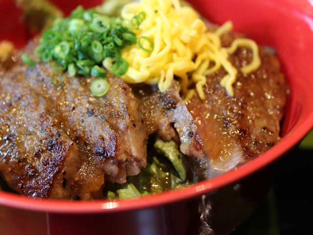 ��l�����^������㋍�X�e�[�L_�݂�܃_�C�j���O��