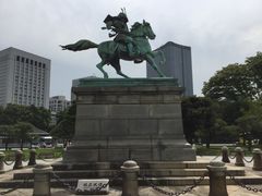 楠木正成銅像の写真一覧 - じゃらんnet