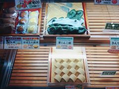 ̓c{X݂ȂƍH[ւ̓eʐ^1