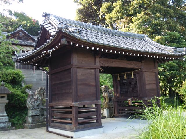 ���_��̂Ƃ���ŁA�Q���͂��˂��Ă���B_�s�䗘�_��