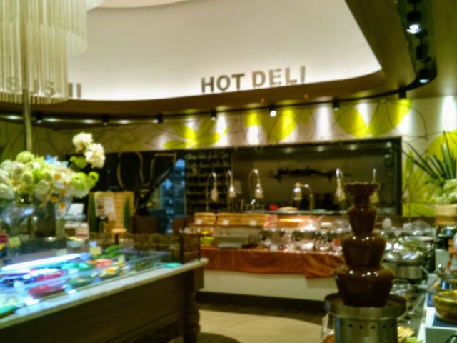 usaBUFFET RESTAURANT FLeura̓eʐ^1