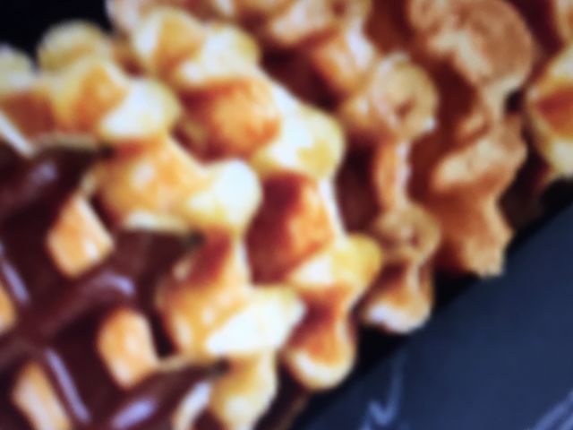 ``B_Manneken CȂΉwX