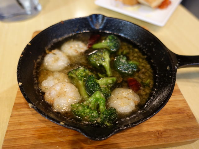 育Ȃli͂ł_C^Ao BAL PINOLO 