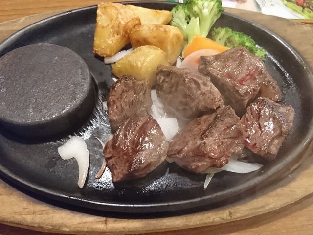 񂳂̃Xe[L̂ǂ ΓX̓eʐ^1