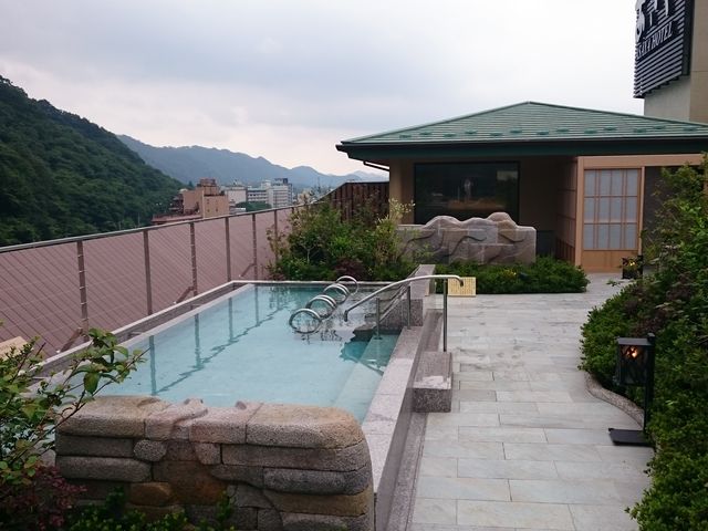 ������z�e���̘I�V���C_�S�{�쉷��