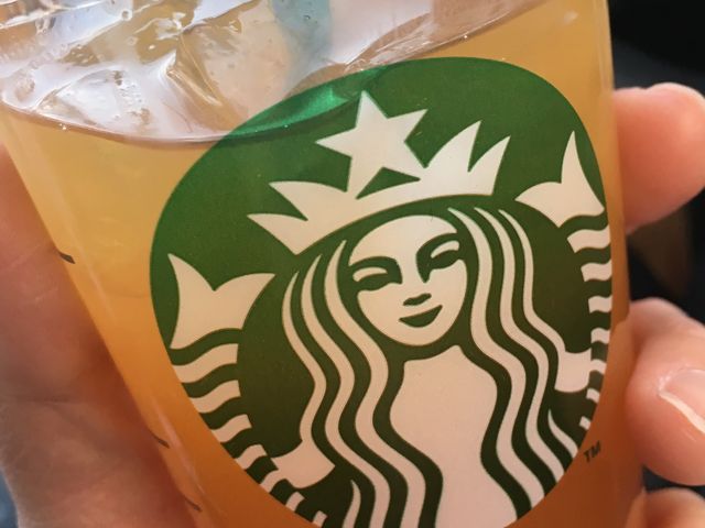 Ƃ̃X^[obNXER[q[ ̂Tp[NX̓eʐ^1