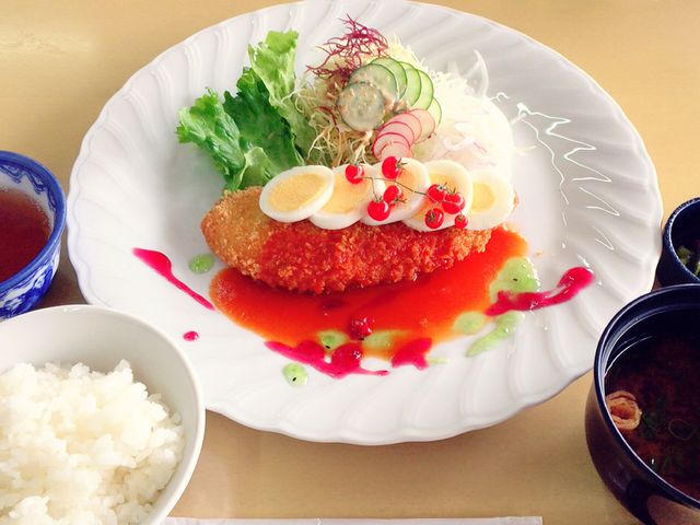 �I���J�c���c�̃����`_�I�Ɍ�����@�I�Ɍ���