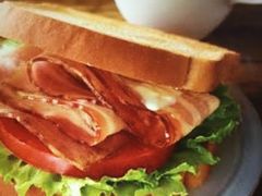 �}�������񂳂�̃h�g�[���R�[�q�[�V���b�v �V���w�O�X�ւ̓��e�ʐ^1