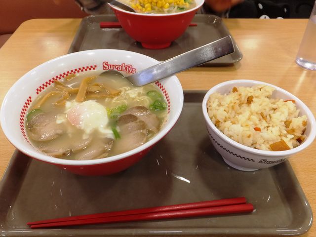 ԌF̃zfBZbgBi[{ܖڂсj_XKLɉAs^X