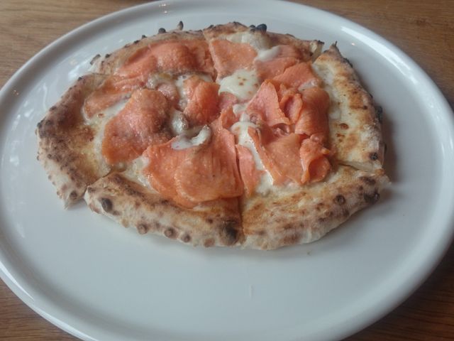 X[NT[́uT[lv_La@terra