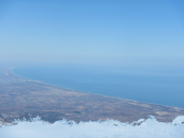 �R������|�Ȃ�̃I�z�[�c�N�C�𒭂߂�_�C�ʊx