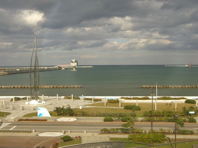 �C����˂��o�Ă܂�_�X�C�W�]���I�z�[�c�N�^���[