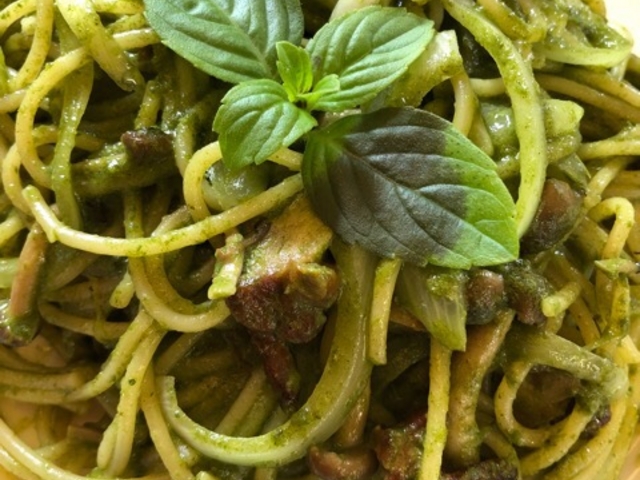 �o�W���p�X�^_�΂̓��u�ɂ̑O�v