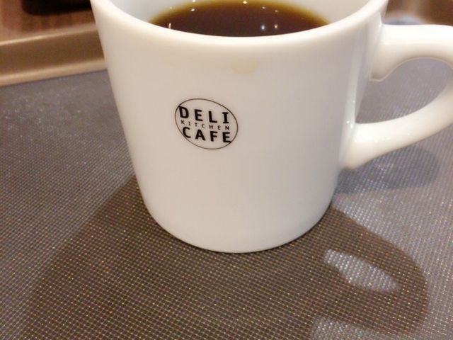 Id𓦂Ȃ悤ɈރR[q[_DELI CAFE KITCHEN O{X