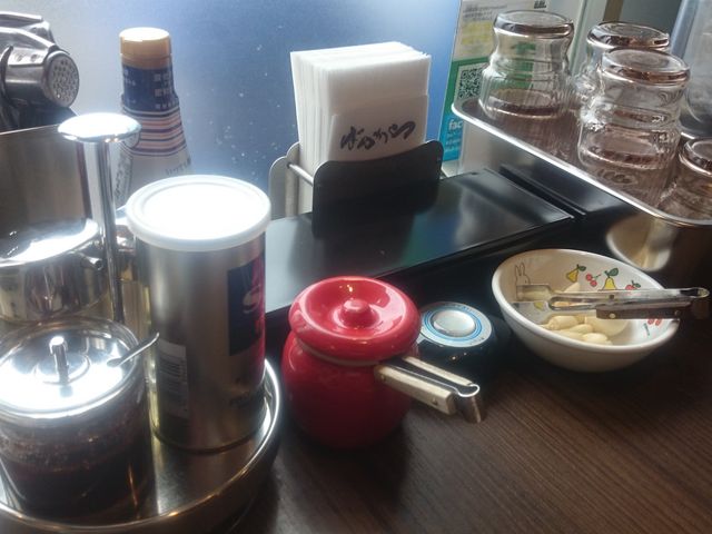 e[u̒Błɂɂׂē܂B_؍f ΂񂩂 X