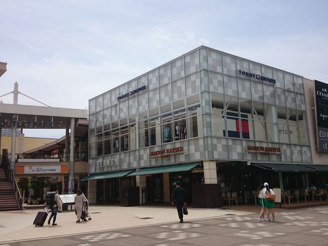 �O��_�O��A�E�g���b�g�p�[�N�@����